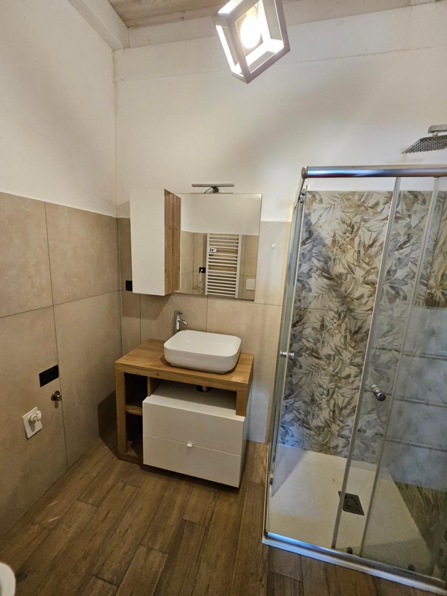 Casa Vacanze Dragona 15 Min Fco 10 Min Ostia Acilia Exterior foto