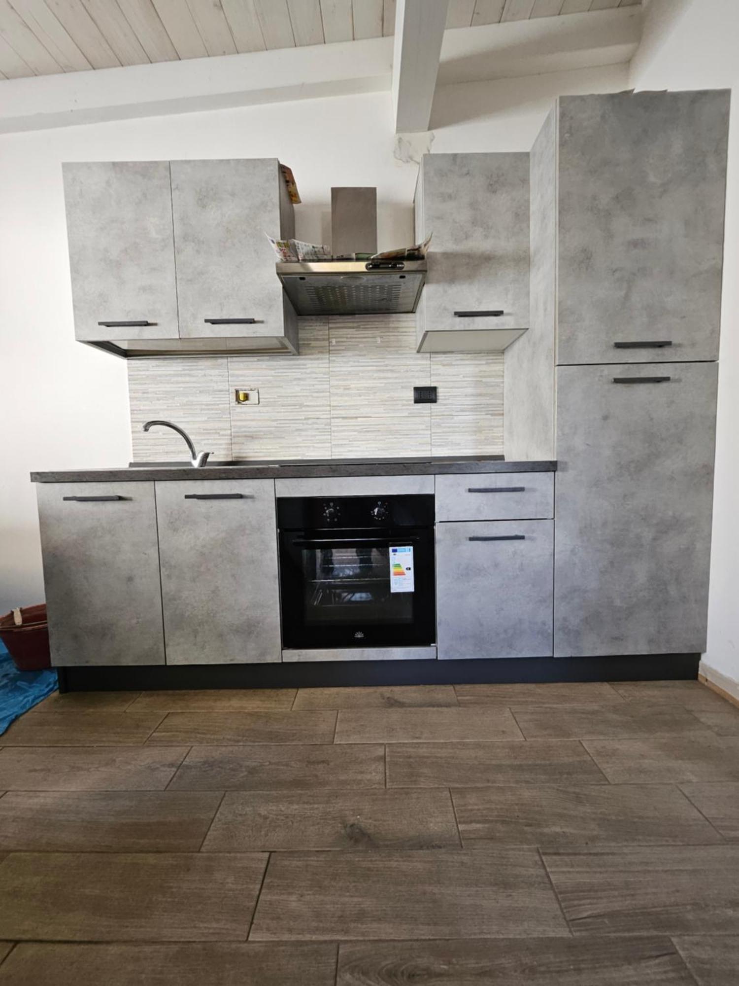 Casa Vacanze Dragona 15 Min Fco 10 Min Ostia Acilia Exterior foto